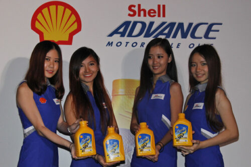 Dầu nhớt Shell cho xe máy- Dầu nhớt chính hãng